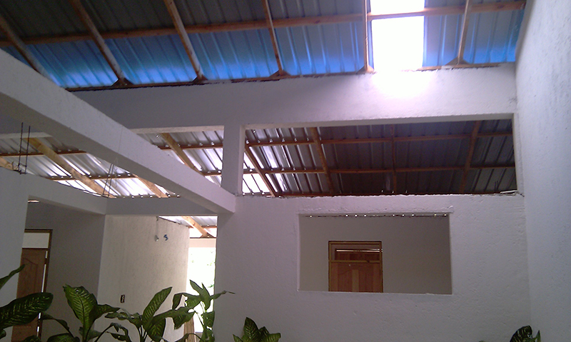 Osapo-building_clinic_roof